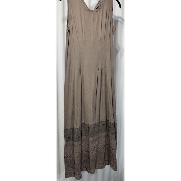 Johnny Was Beige Embroidered Overlay Maxi Dress Size Small Sleeveless - Picture 1 of 7